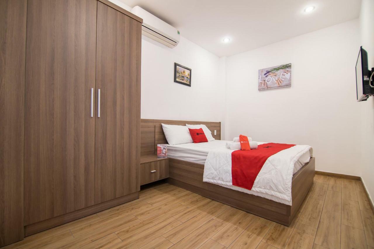 Reddoorz Plus Near Tan Dinh Market Хошимин Екстериор снимка