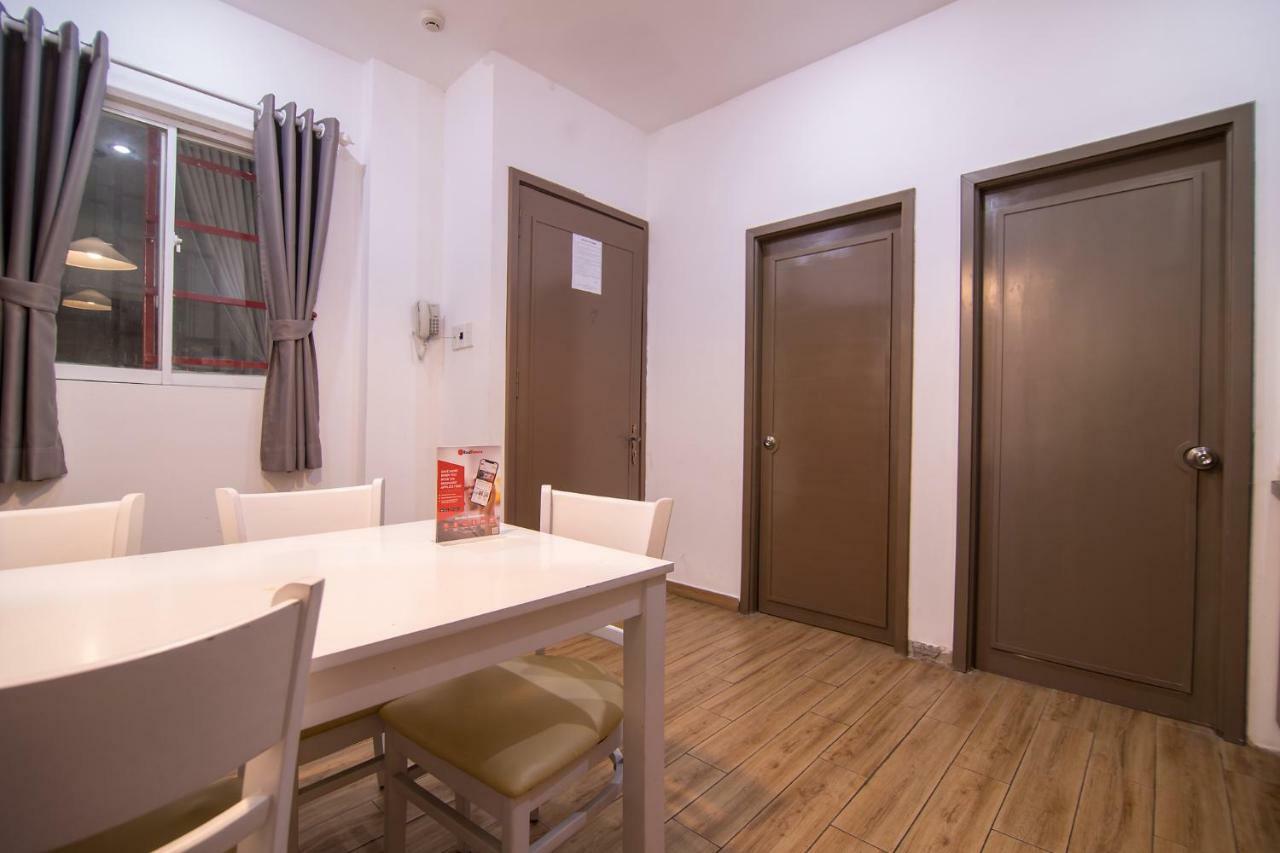 Reddoorz Plus Near Tan Dinh Market Хошимин Екстериор снимка