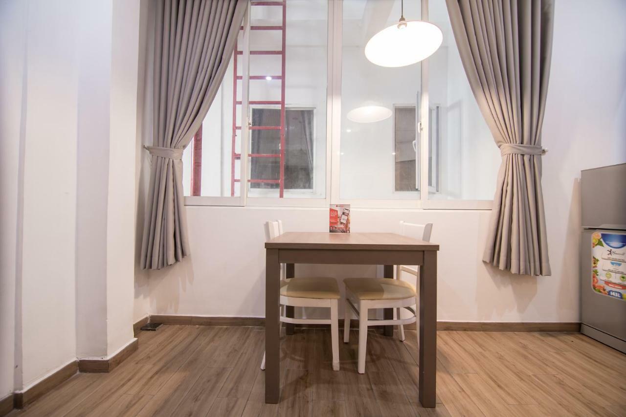 Reddoorz Plus Near Tan Dinh Market Хошимин Екстериор снимка