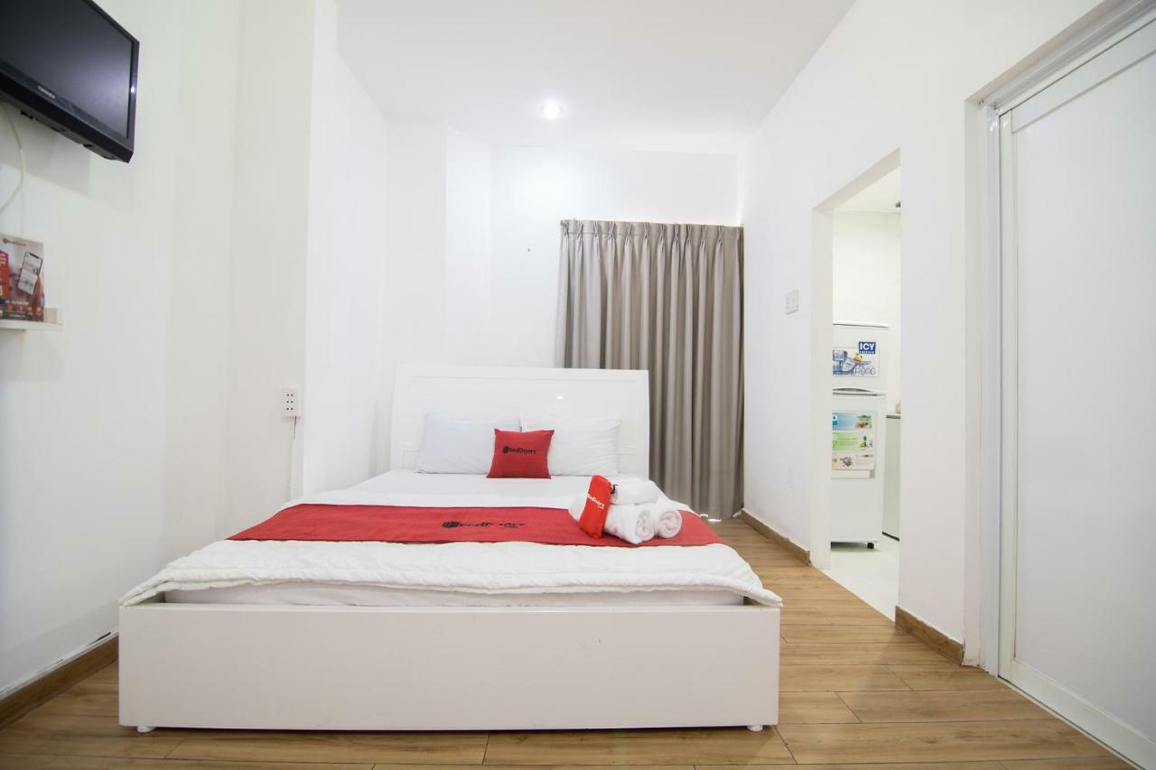 Reddoorz Plus Near Tan Dinh Market Хошимин Екстериор снимка